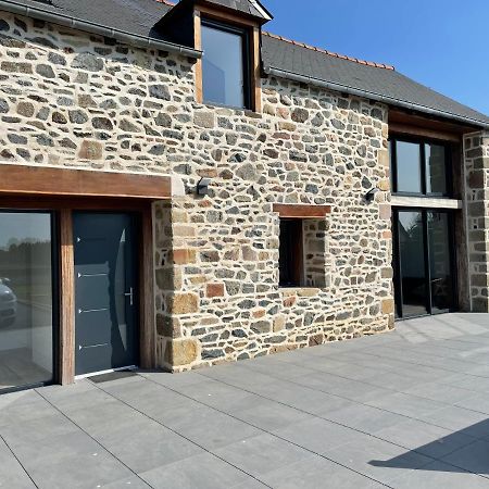 Magnifique Corps De Ferme Renove Avec Jacuzzi Villa Hillion Exterior foto