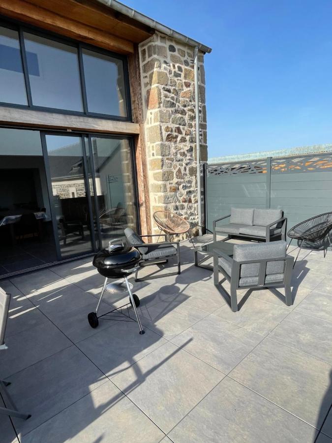 Magnifique Corps De Ferme Renove Avec Jacuzzi Villa Hillion Exterior foto