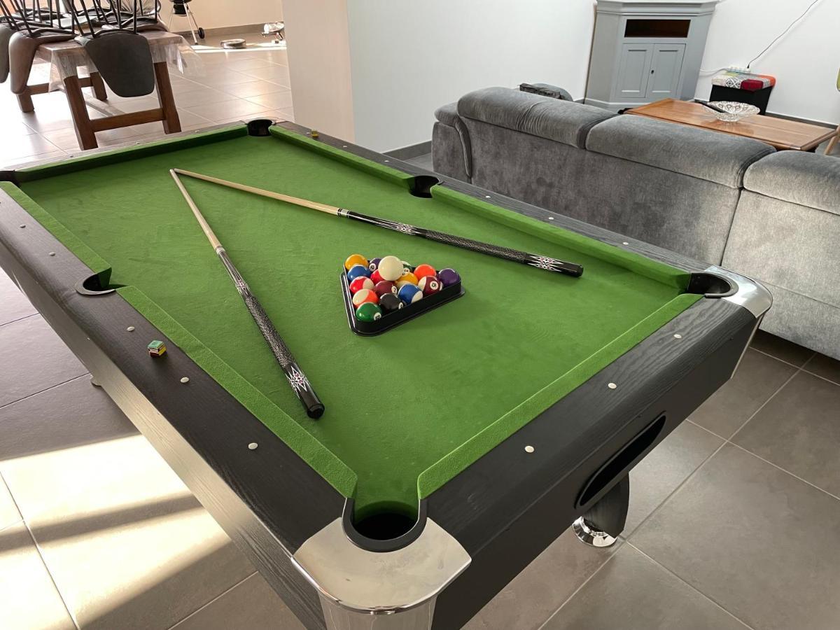 Magnifique Corps De Ferme Renove Avec Jacuzzi Villa Hillion Exterior foto